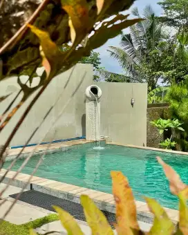 Villa Cantik dg Private Pool Dijual Murah Hanya 10 Menit ke Kampus UII