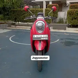 Honda Scoopy Sporty Th 2017
