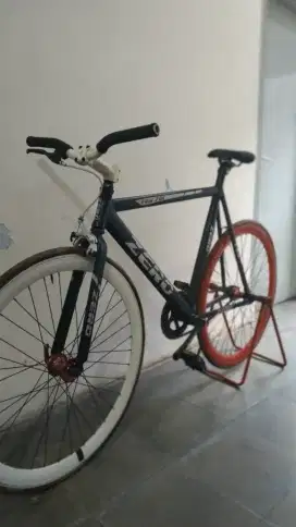 Sepeda Fixie ZERO FAK 70I