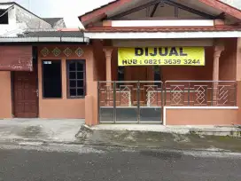 RUMAH LUAS BANGUNAN 169 mtr² ARGOMULYO SALATIGA NYAMAN ADEM STRATEGIS