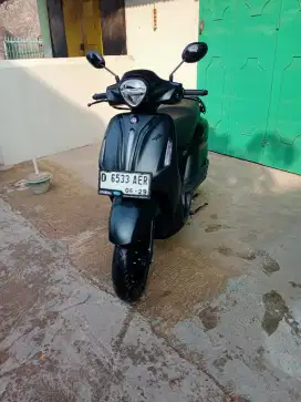 DIJUAL YAMAHA GRAND FILANO NEO HYBRID THN 2024 WARNA HITAM