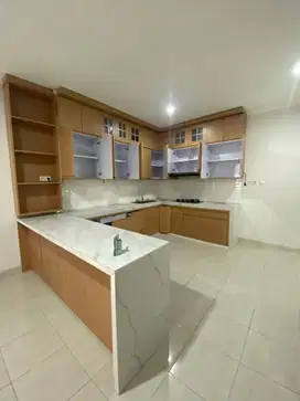 RUMAH BOSTON VILLAGE FULL RENOVASI SEMI FURNISH GADING SERPONG