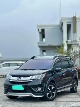 TDP 9 jt Honda BRV 1.5 Prestige At 2017 Kondisi Istimewa