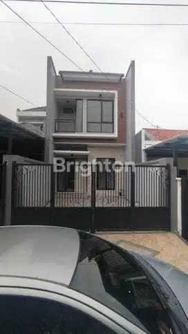 RUMAH BARU 2LT RUNGKUT ASRI DESIGN MODERN DEKAT MERR UPN UBAYA BARUK