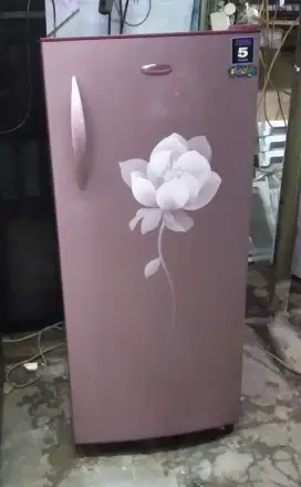 Jual kulkas 1 pintu merk polytron normal