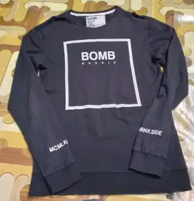 kaos bombboogie size M