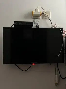 TV POLYTRON DIJUAL TANPA STB