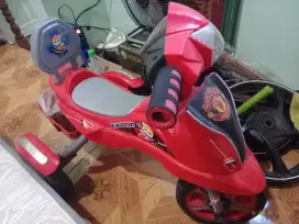 SEPEDA RODA TIGA EXOTIC