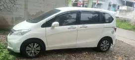 Honda Freed 2012 Bensin