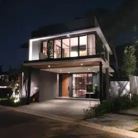 Bentley Home Lippo Village Deket UPH