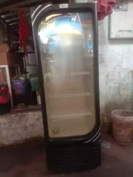 Showcase 4 Rak merk Gea Normal