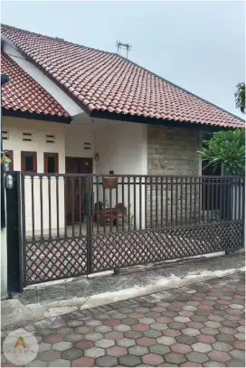 Dijual Rumah Siap Huni di Cijaura Buah Batu