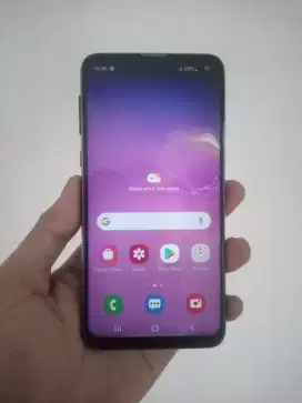 Samsung Galaxy S10e