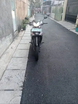 Dijual Motor Honda Supra X 125 Karbu Doubel Dish Bahan Bakar Irit