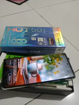 Infinix Hot 50 Pro+  8+8/256Gb Amoled Display