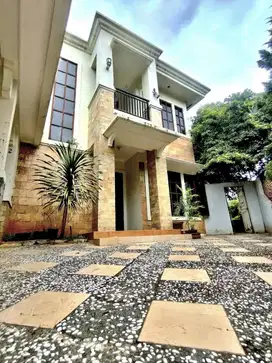 DD263 Rumah 2 Lantai 950 m2 Sangat Murah Taman Kenari Cibubur
