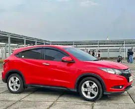 TDP 14JT! Honda HR-V 1.5 E 2017 AT