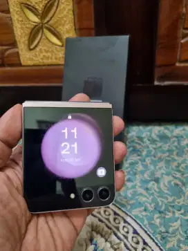 Samsung z flip 5 8/256 resmi sein