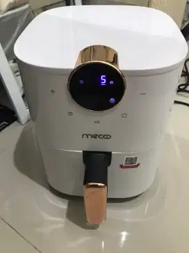 Mencari pekerjaan Art dan momong pp