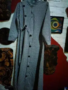 Busana muslim preloved