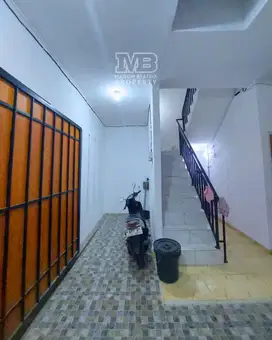 FOR SALE KOST PREMIUM 3 LT ROOFTOP, MEMPEL DENGAN STAN BINTARO