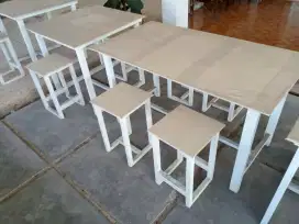 Meja Kursi Galvanis