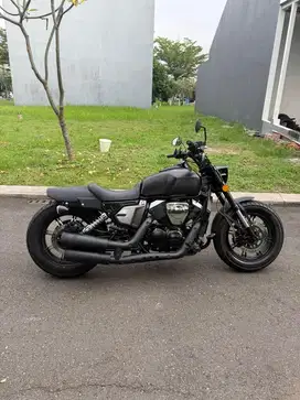 Benelli Keeway V250FI modif ganteng km rendah