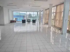 Gudang dan Bangunan Strategis di Soekarno Hatta Bandung