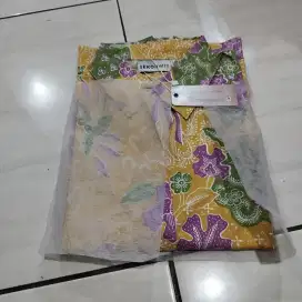 Atasan batik wanita