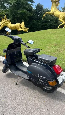 Vespa original tahun 2000