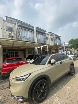 (PEMAKIAN PRIBADI) HRV TYPE SE WARNA SPESIAL EDITION SAND KHAKI
