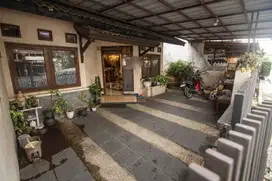 Rumah di Pratista Antapani Bandung Timur Sayap Banjarmasin Semarang