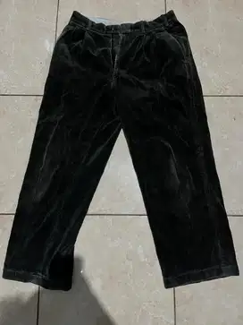 CELANA CORDUROY HITAM