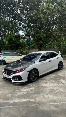 Honda Civic Hatchback 2018 Bensin