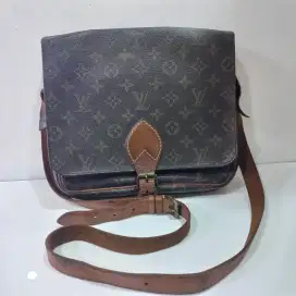 Louis Vuitton SlingBag Vintage second original