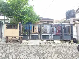 Dijual Rumah di Gondrong Cipondoh Tgr