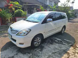 Toyota Kijang Innova G AT Diesel 2011 Putih