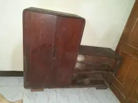 Lemari kayu jati