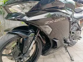 UD ENY MOTOR SURABAYA zx25r 2023
