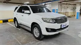 TDP Rendah Toyota Fortuner 2.7 G Luxury Bensin-AT 2013 Putih CKCTB