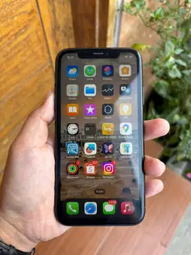 Iphone XR 64GB Hitam Inter