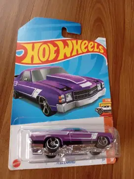 Hotwheels Hot Trucks '71 El Camino Diecast Car