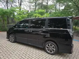 Toyota Voxy 2020 Bensin
