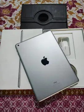 iPad 5 128gb iBox
