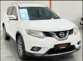 Nissan X-Trail 2.5 Automatic 2015 istimewa!!!