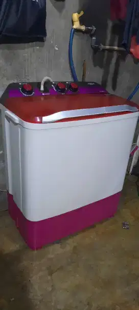 Mesin cuci aqua 8,5kg