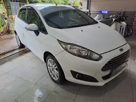 Ford Fiesta 2016 Bensin