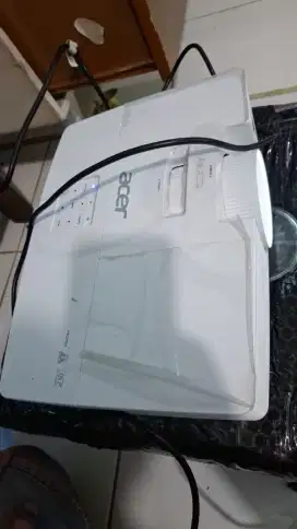 dijual proyektor acer x127h mulus