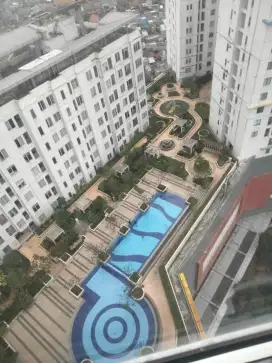 Dijual Unit FF New Interior Bassura City Apartment View Pool