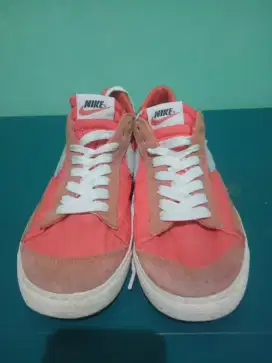 Sepatu N1K3 Fashion Second